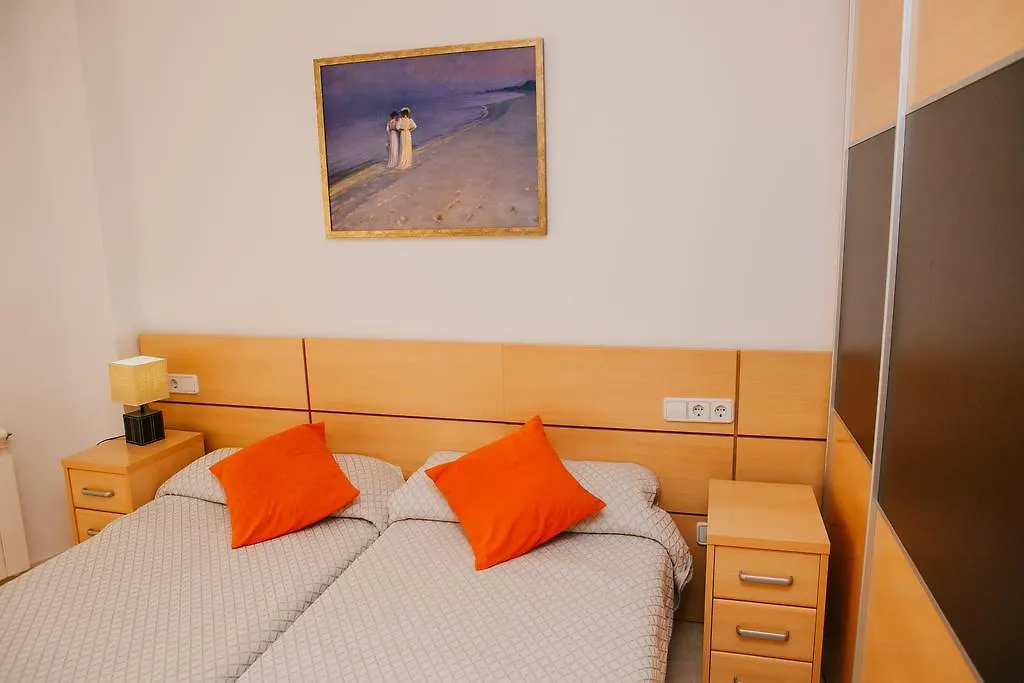 Apartamentos Navas Barcelona Spain