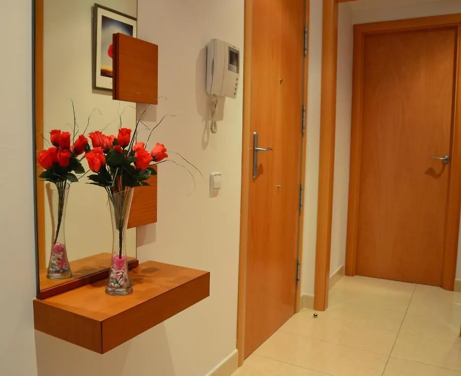 Apartamentos Navas Barcelona 0*,